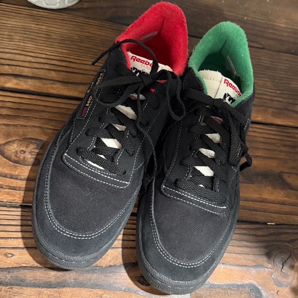 Reebok Retro Men's Club C Revenge Human Rights Black Sneakers with Red and Green - Picture 2 of 10